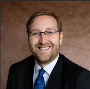 Ian Plamondon Headshot